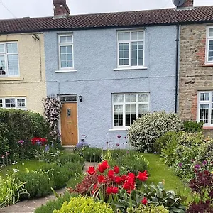 Beautiful Stone In Peaceful Village Richmond (North Yorkshire)